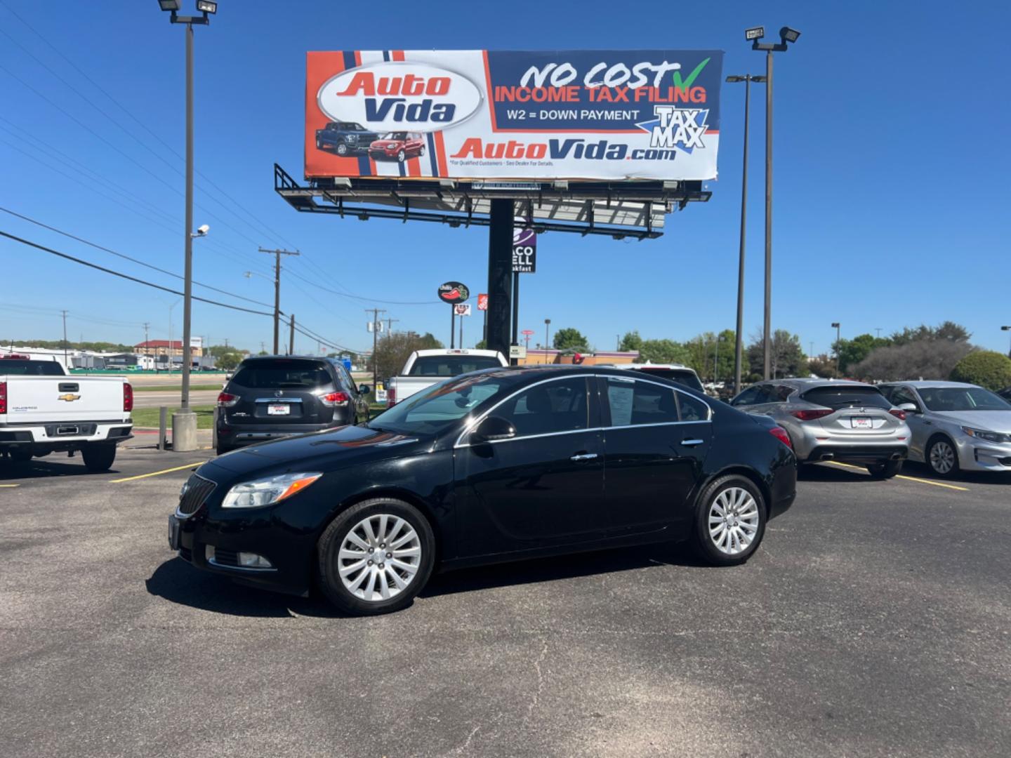 2013 BLACK Buick Regal Turbo Premium 1 (2G4GS5EV0D9) with an 2.0L L4 DOHC 16V TURBO engine, 6-Speed Automatic transmission, located at 420 I-35E, Lancaster, TX, 75146, (469) 297-4144, 32.593929, -96.823685 - Photo#0